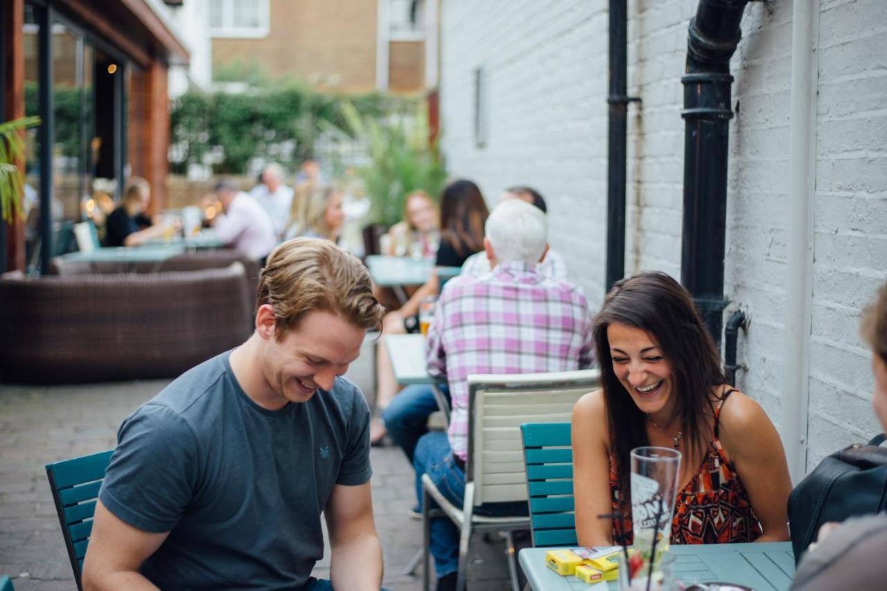 Kings Arms Hotel バークハムステッド エクステリア 写真